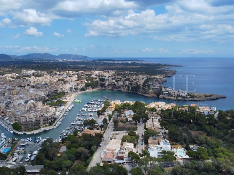 3 chambre Villa/Maison à vendre à Portocristo / Port de Manacor avec piscine garage - 1 490 000 € (Ref: 8263772)