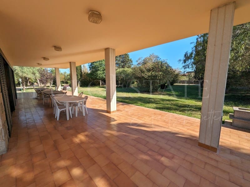 6 soverom Villa til salgs i Manacor med svømmebasseng garasje - € 1 350 000 (Ref: 8366285)