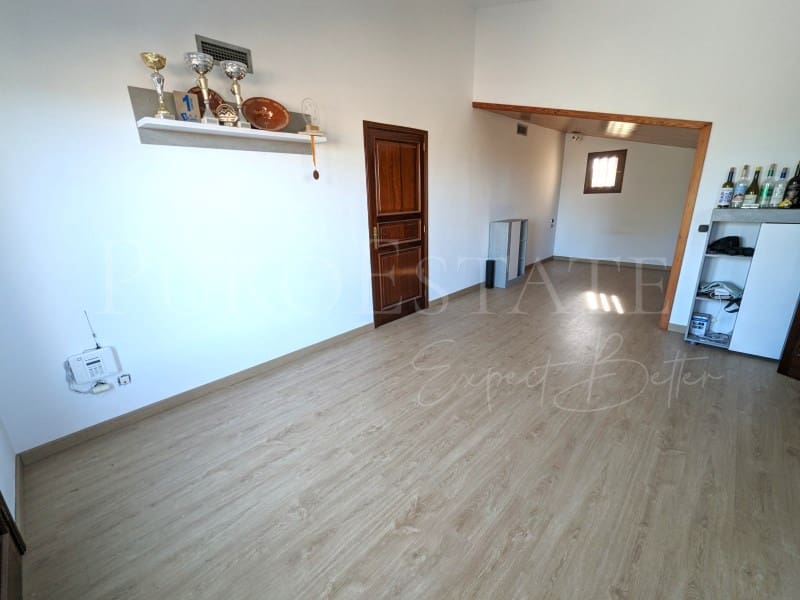 6 soverom Villa til salgs i Manacor med svømmebasseng garasje - € 1 350 000 (Ref: 8366285)