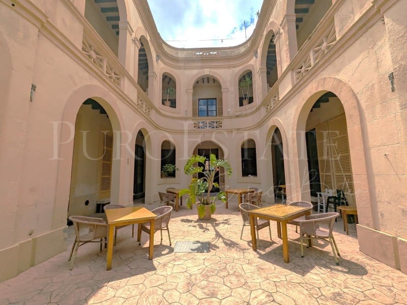 8 soveværelse Hotel til salg i Arta med swimmingpool - € 3.400.000 (Ref: 8389438)