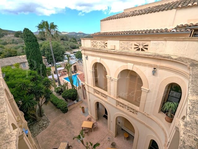 8 soveværelse Hotel til salg i Artà med swimmingpool - € 3.400.000 (Ref: 8389438)