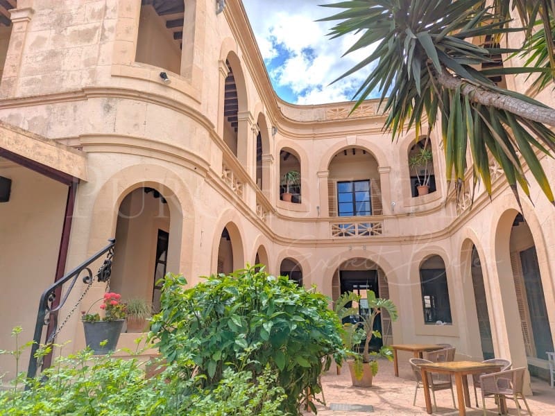 8 soveværelse Hotel til salg i Arta med swimmingpool - € 3.400.000 (Ref: 8389438)