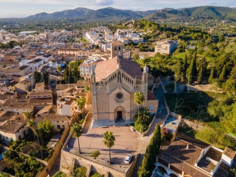 8 soveværelse Hotel til salg i Arta med swimmingpool - € 3.400.000 (Ref: 8389438)