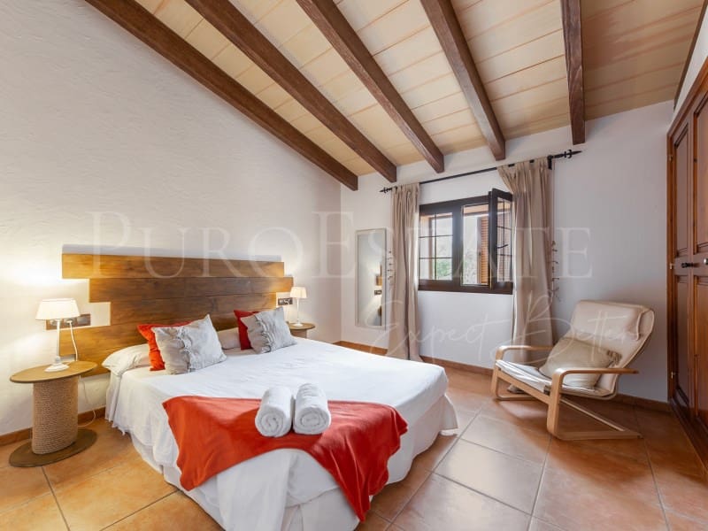 4 slaapkamer Finca/Landhuis te koop in Santa Eugenia met zwembad garage - € 1.490.000 (Ref: 8421628)