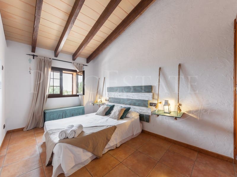 4 slaapkamer Finca/Landhuis te koop in Santa Eugenia met zwembad garage - € 1.490.000 (Ref: 8421628)