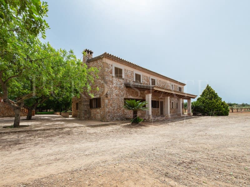 4 slaapkamer Finca/Landhuis te koop in Santa Eugenia met zwembad garage - € 1.490.000 (Ref: 8421628)