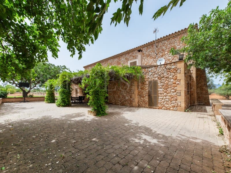 4 slaapkamer Finca/Landhuis te koop in Santa Eugenia met zwembad garage - € 1.490.000 (Ref: 8421628)