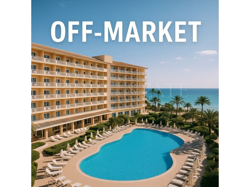 Hotel til salg i Ca'n Picafort - € 25.000.000 (Ref: 8851774)