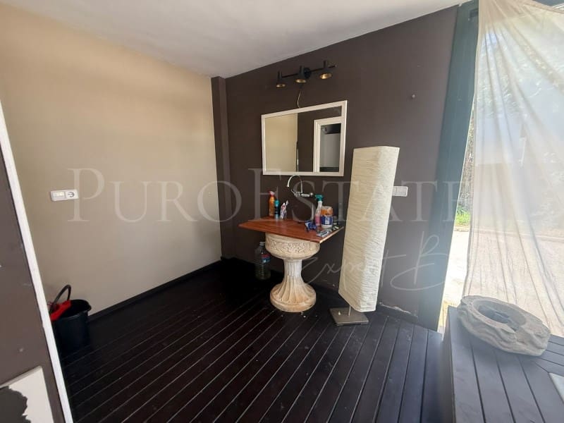 10 slaapkamer Villa te koop in Palma de Mallorca met zwembad - € 1.750.000 (Ref: 9062691)