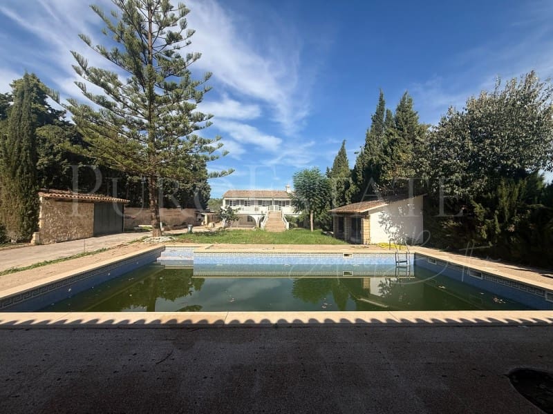 10 slaapkamer Villa te koop in Palma de Mallorca met zwembad - € 1.750.000 (Ref: 9062691)