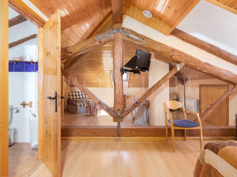 25 sovrum Hotell till salu i Ayerbe - 760 000 € (Ref: 9065530)