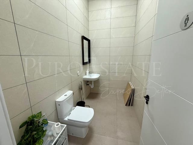 Ristorante/Bar in vendita in El Sindicat, Palma de Mallorca - 115.000 € (Rif: 9547990)