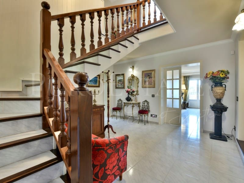 5 bedroom Villa for sale in Sa Cabaneta / La Cabaneta with garage - € 1,550,000 (Ref: 9625921)