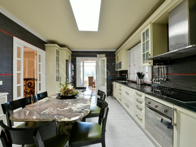 5 bedroom Villa for sale in Sa Cabaneta / La Cabaneta with garage - € 1,550,000 (Ref: 9625921)