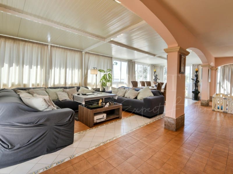 5 bedroom Villa for sale in Sa Cabaneta / La Cabaneta with garage - € 1,550,000 (Ref: 9625921)