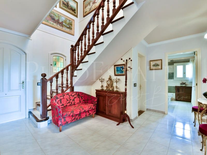 5 bedroom Villa for sale in Sa Cabaneta / La Cabaneta with garage - € 1,550,000 (Ref: 9625921)