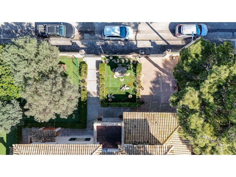 5 bedroom Villa for sale in Sa Cabaneta / La Cabaneta with garage - € 1,550,000 (Ref: 9625921)