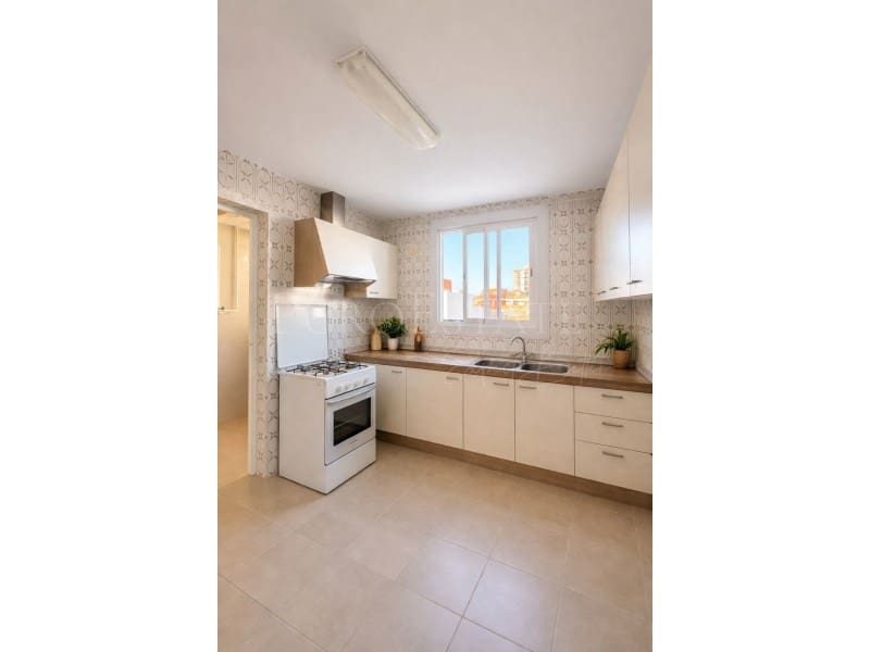 3 chambre Appartement à vendre à Palma de Mallorca - 425 000 € (Ref: 9861823)