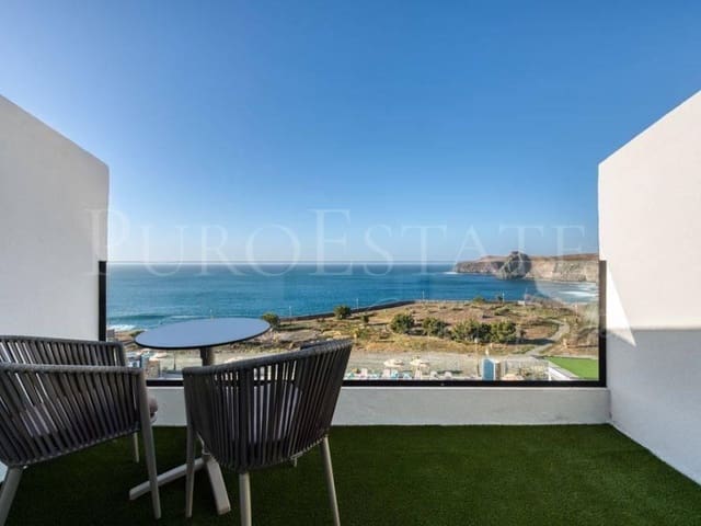 Hotel for sale in Agaete with garage - € 25,000,000 (Ref: 9910961)