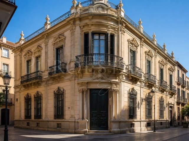 Hotell til salgs i Centro, Málaga by - € 12 000 000 (Ref: 9913054)