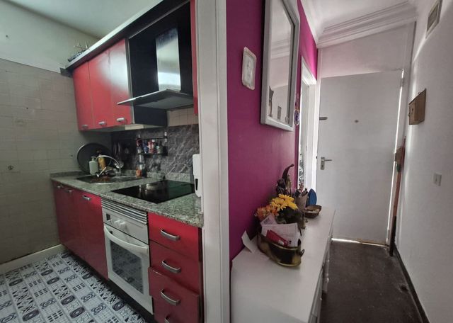 1 quarto Apartamento para venda em Costa del Silencio, Arona com piscina - 185 000 € (Ref: 10012879)