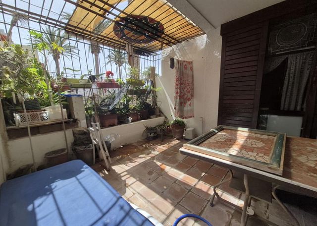 1 quarto Apartamento para venda em Costa del Silencio, Arona com piscina - 185 000 € (Ref: 10012879)