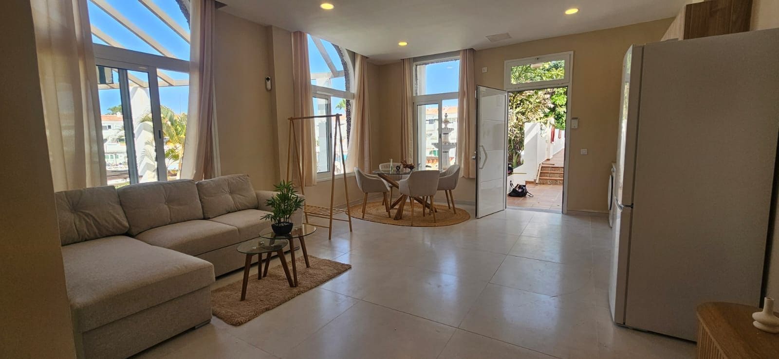 1 quarto Apartamento para venda em Costa del Silencio com piscina - 225 000 € (Ref: 10017091)