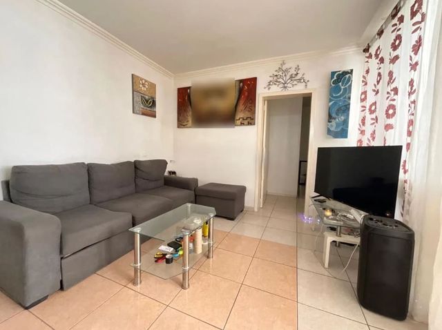 2 slaapkamer Appartement te koop in Costa del Silencio, Arona met zwembad - € 215.000 (Ref: 10042596)