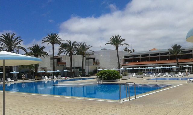 2 slaapkamer Appartement te koop in Costa del Silencio, Arona met zwembad - € 215.000 (Ref: 10042596)