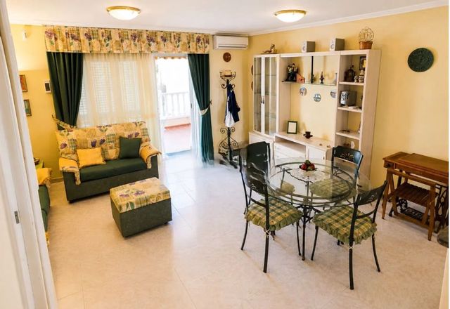 2 quarto Moradia Geminada para venda em Costa del Silencio, Arona com piscina garagem - 440 000 € (Ref: 10046925)