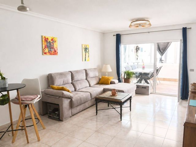 Apartamento de 1 habitación en Chayofa, Arona en venta con piscina - 239.900 € (Ref: 10058002)