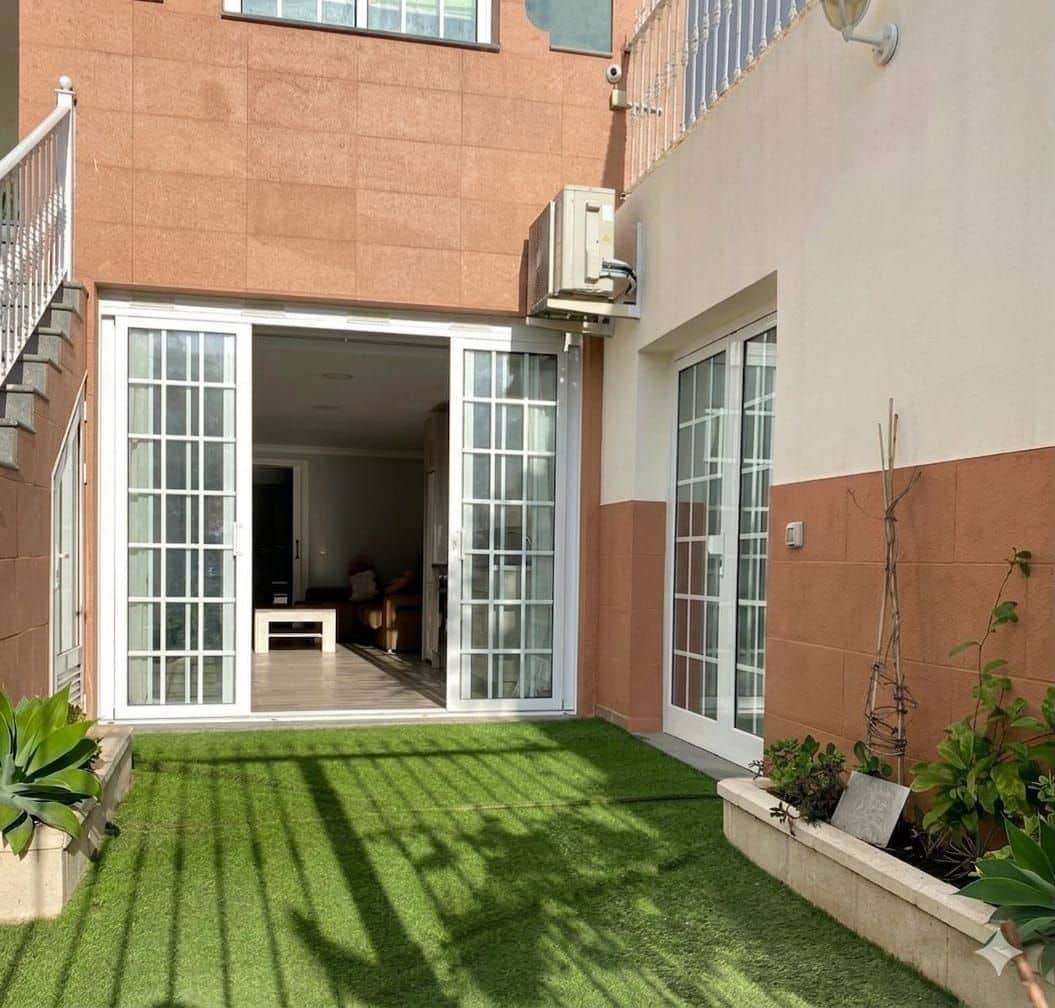 2 sovrum Lägenhet att hyra i El Madronal - 1 500 € (Ref: 10061335)