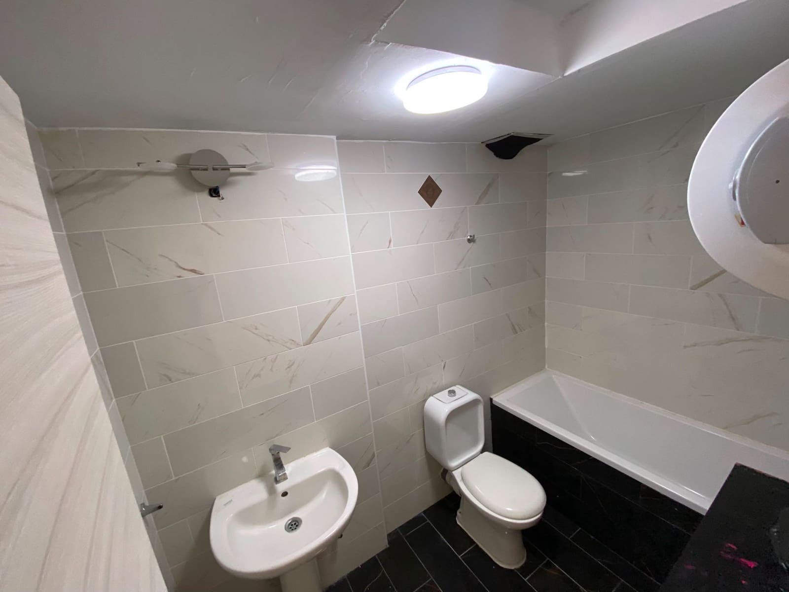Ático de 2 habitaciones en Las Galletas en venta - 299.000 € (Ref: 10063836)