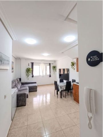 2 bedroom Apartment for sale in San Isidro de Abona, Granadilla de Abona - € 199,000 (Ref: 10067135)