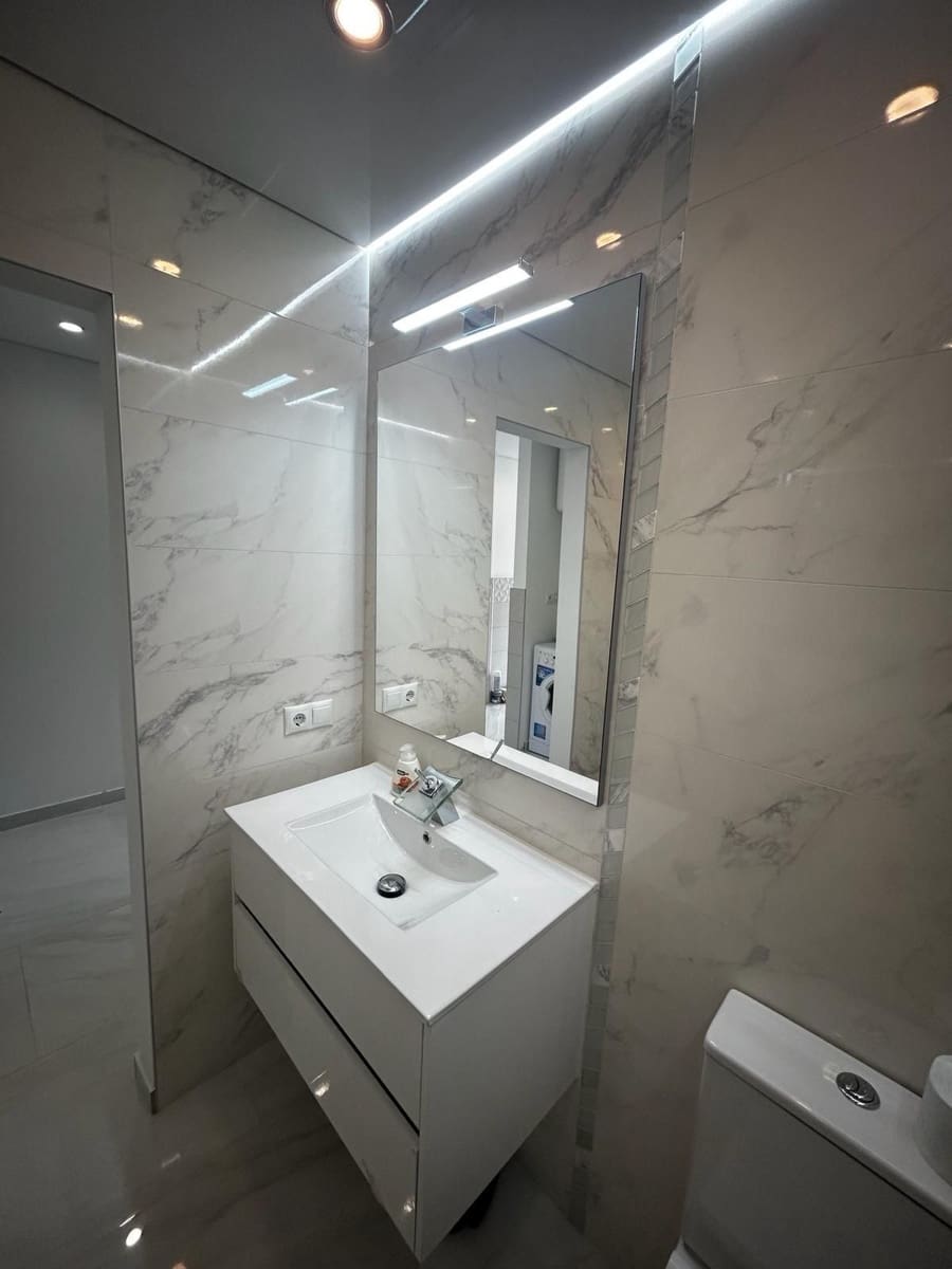 1 quarto Apartamento para venda em Costa del Silencio com piscina - 200 000 € (Ref: 10075373)