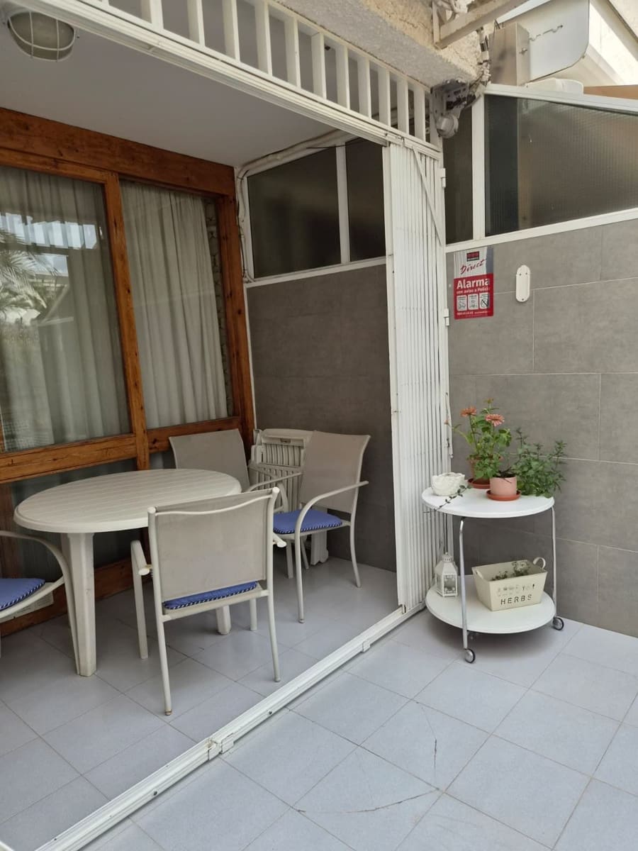 1 quarto Apartamento para venda em Costa del Silencio com piscina - 230 000 € (Ref: 10094257)