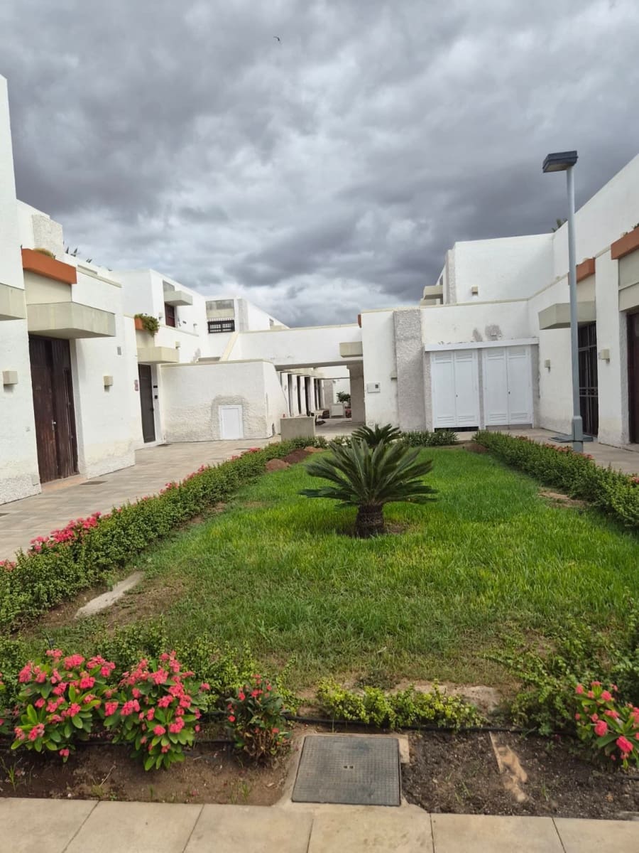 1 quarto Apartamento para venda em Costa del Silencio com piscina - 230 000 € (Ref: 10094257)