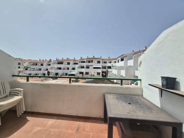 2 quarto Apartamento para venda em Costa del Silencio, Arona com piscina - 165 000 € (Ref: 10101584)