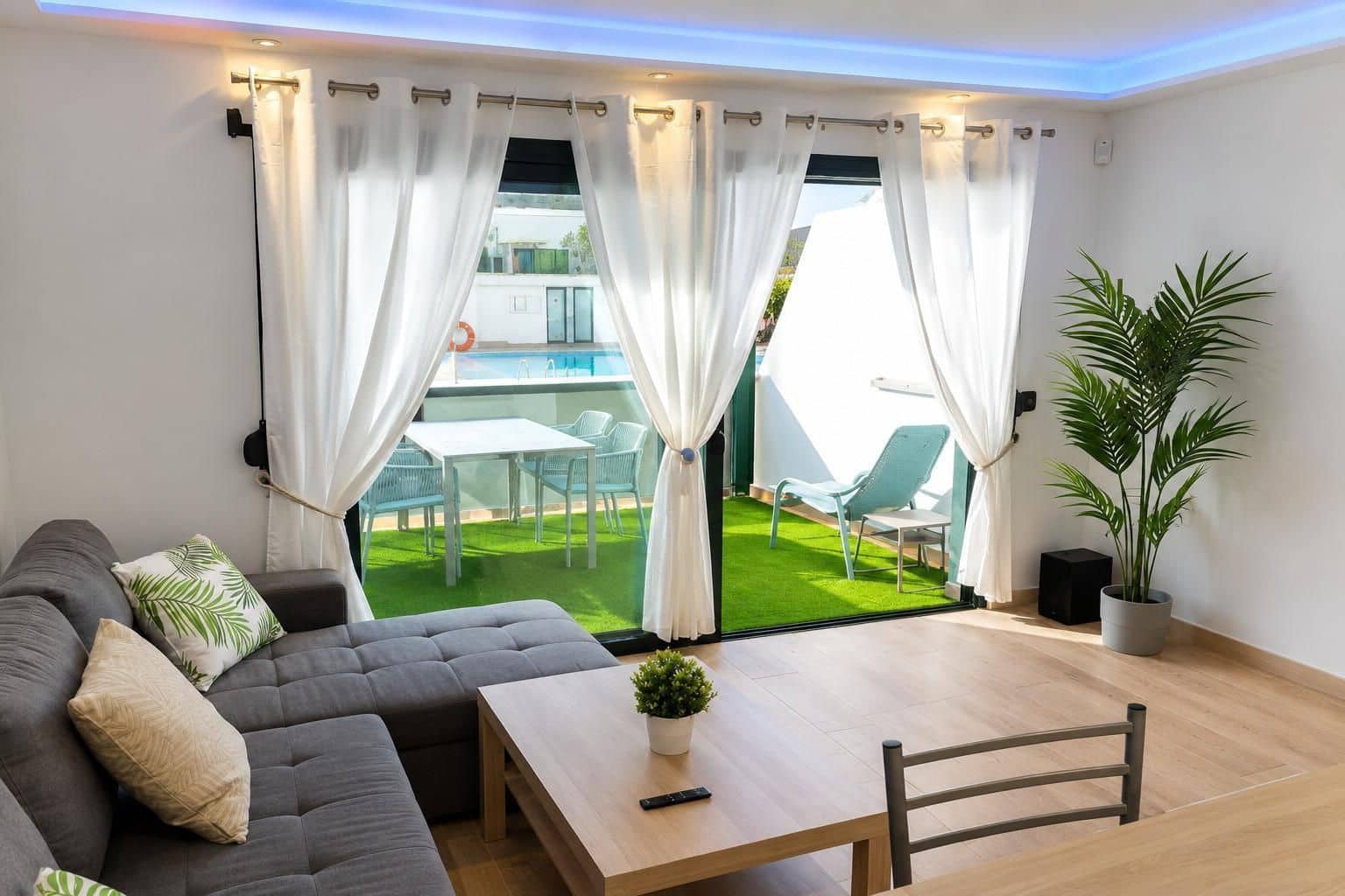 2 sypialnia Apartament na sprzedaż w Costa del Silencio z basenem - 260 000 € (Ref: 10108948)