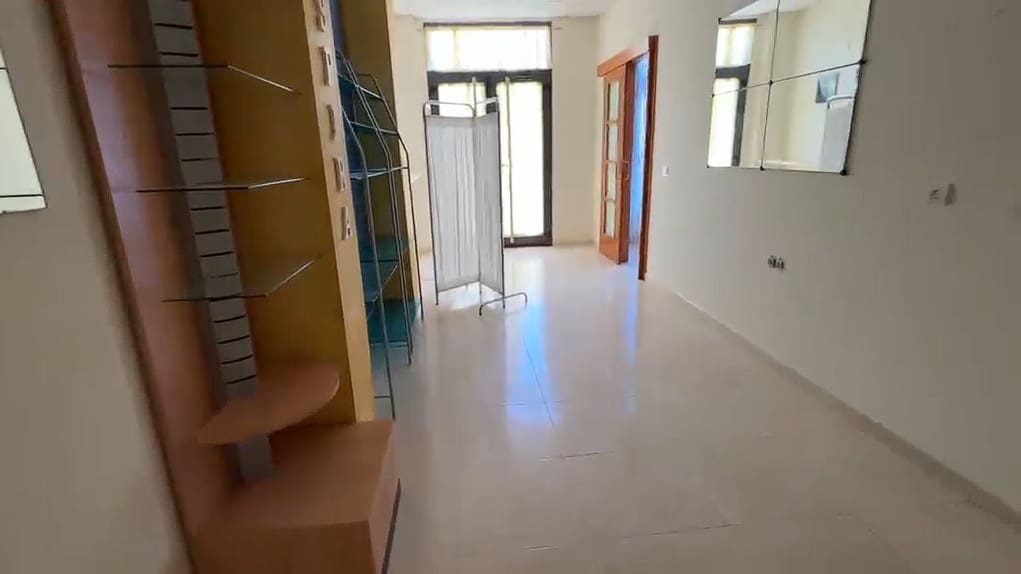 Kommersiell til salgs i Adeje - € 400 000 (Ref: 10141710)