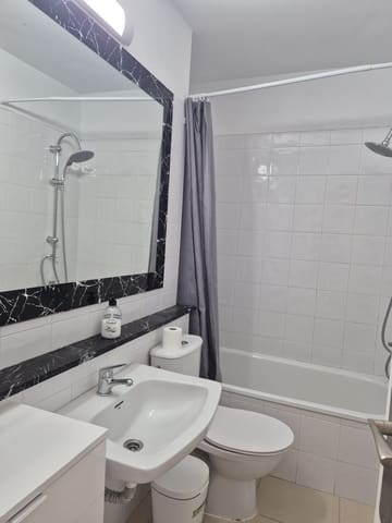 1 soveværelse Lejlighed til salg i Playa de las Americas, Arona med swimmingpool - € 260.000 (Ref: 10148331)