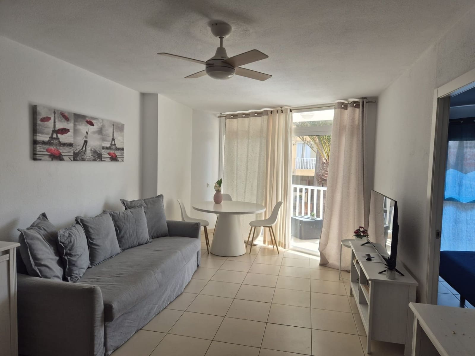 1 soveværelse Lejlighed til salg i Playa de las Americas med swimmingpool - € 260.000 (Ref: 10148331)