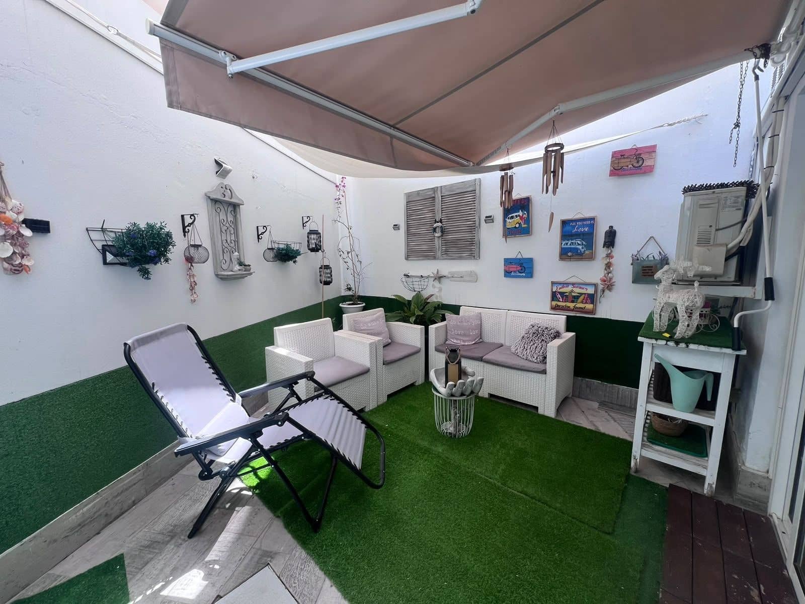 Yksiö myytävänä paikassa Armenime - 169 000 € (Ref: 10168241)