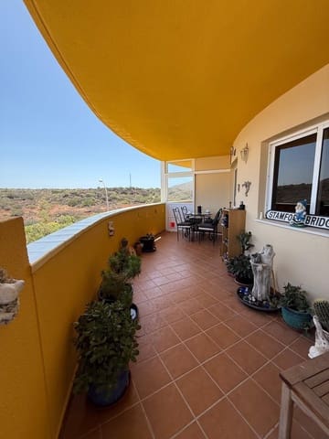 3 soveværelse Lejlighed til salg i Costa del Silencio, Arona med swimmingpool - € 339.000 (Ref: 10173246)