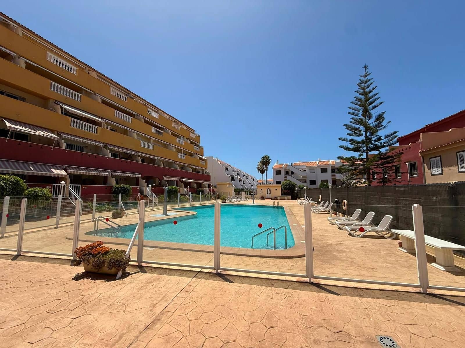 3 soveværelse Lejlighed til salg i Costa del Silencio med swimmingpool - € 339.000 (Ref: 10173246)