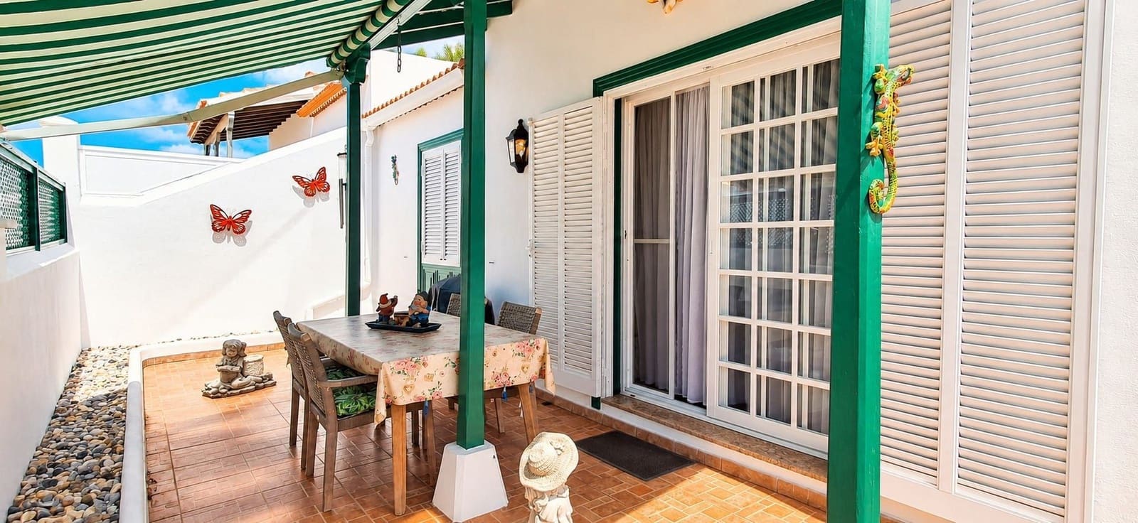 3 bedroom Semi-detached Villa for sale in Abades with garage - € 385,000 (Ref: 10182631)