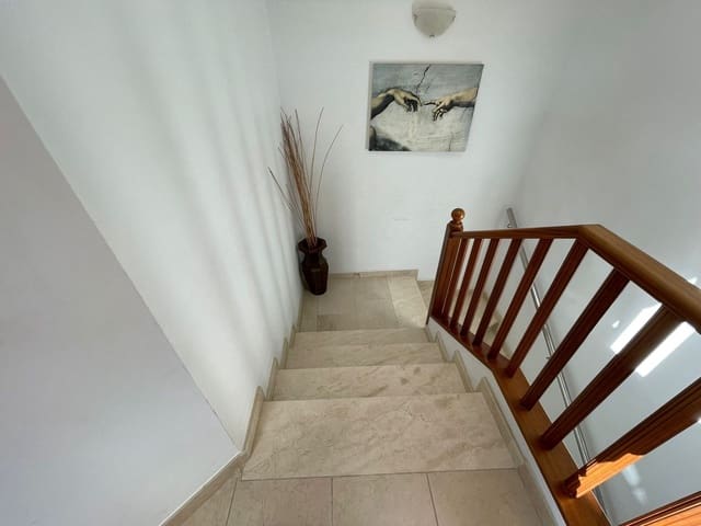 5 Zimmer Villa zu verkaufen in Los Cristianos, Arona mit Pool Garage - 1.030.000 € (Ref: 8737243)