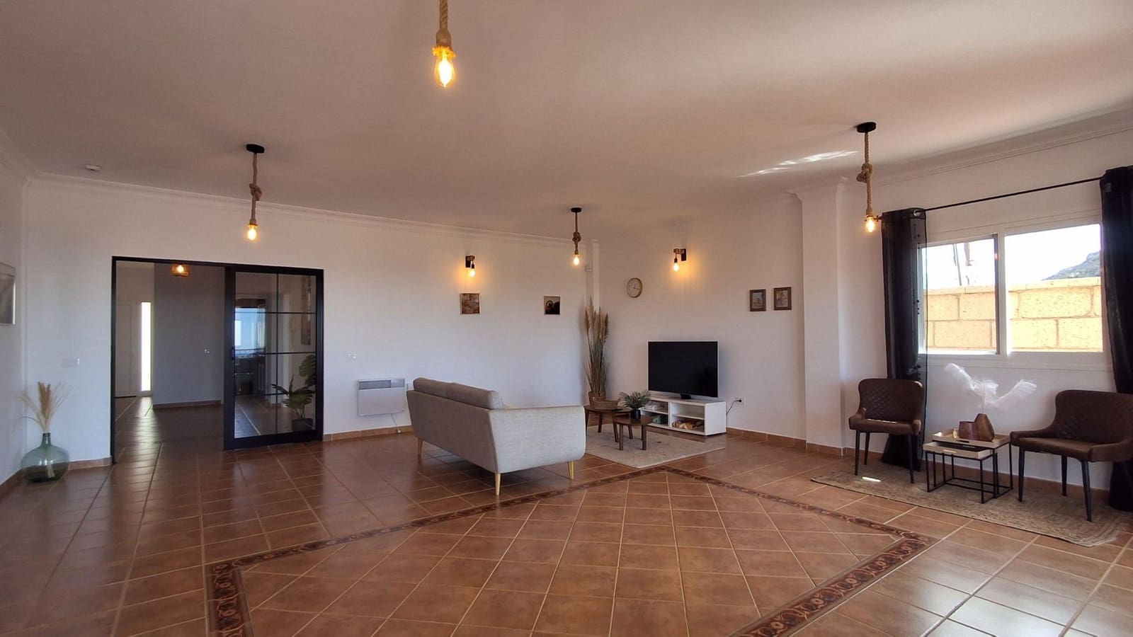 10 slaapkamer Villa te koop in Buzanada met zwembad garage - € 1.399.000 (Ref: 8812194)