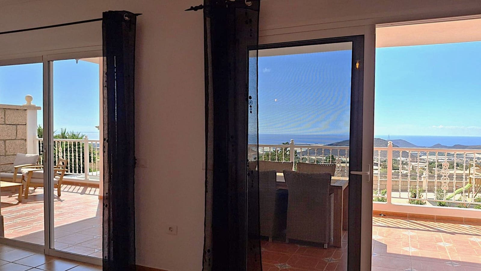 10 slaapkamer Villa te koop in Buzanada met zwembad garage - € 1.399.000 (Ref: 8812194)