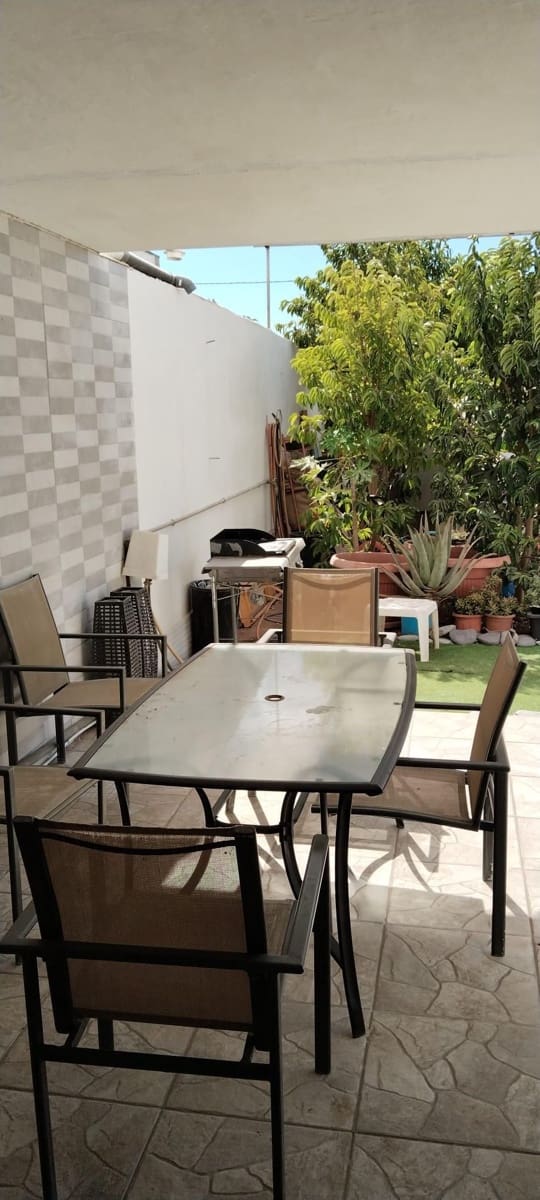 5 bedroom Villa for sale in Arona with garage - € 585,000 (Ref: 9202222)